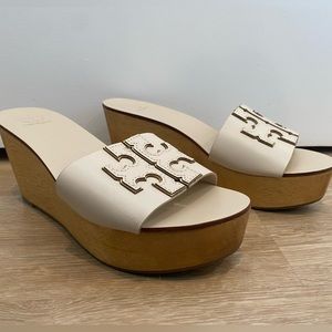 Tory Burch Platform Leather Slides in Creme